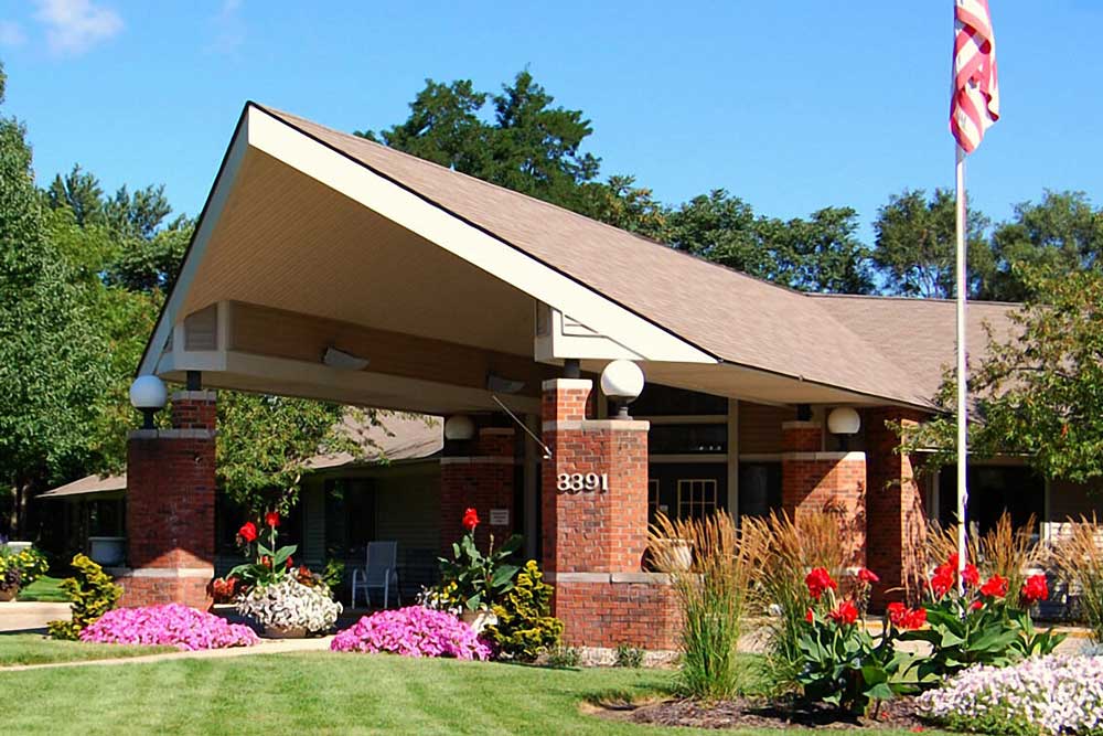 Rose-Garden-front-entrance