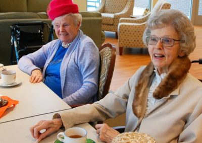 What to Expect After Moving Into a Senior Living Community