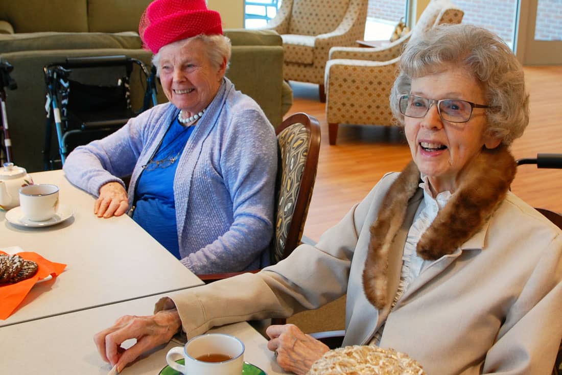 WP-AL-Residents-Interacting-Happily WP AL Residents Interacting Happily