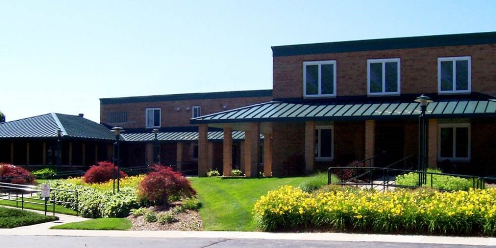 sunset-communities-christian-haven-resized current exterior of Christian Haven Home